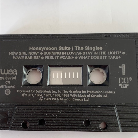 Honeymoon Suite - the singles - Picture 3 of 5